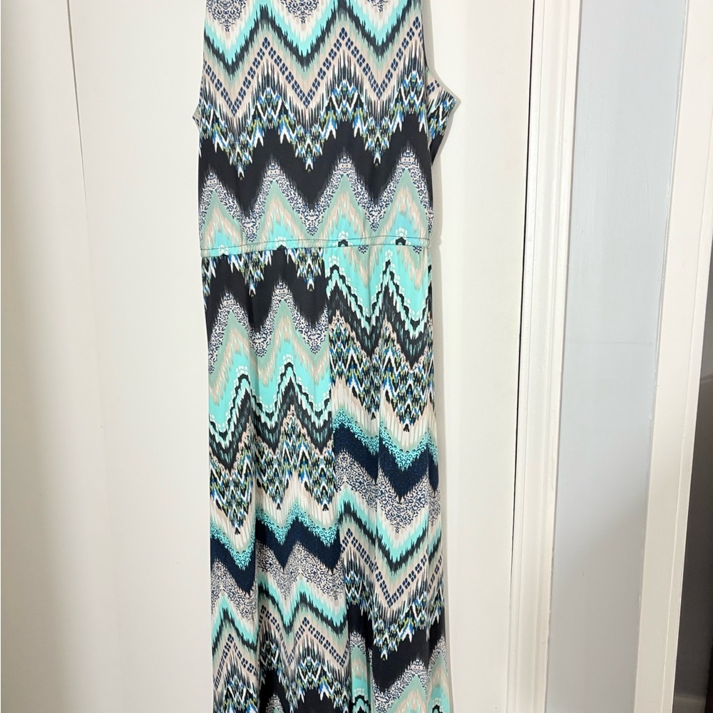 Patterned Sleeveless Long dress - Black and Blue - Picture 4 of 8